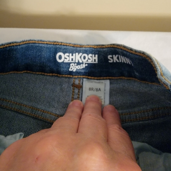 OshKosh Skinny jeans, boys size 8, light wash. Great shape. Adj waist. - Picture 2 of 3